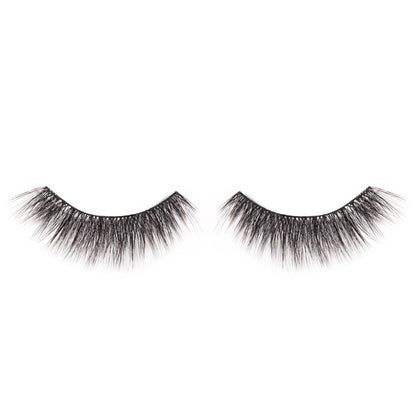Teacup Korean Silk Lashes in Carina